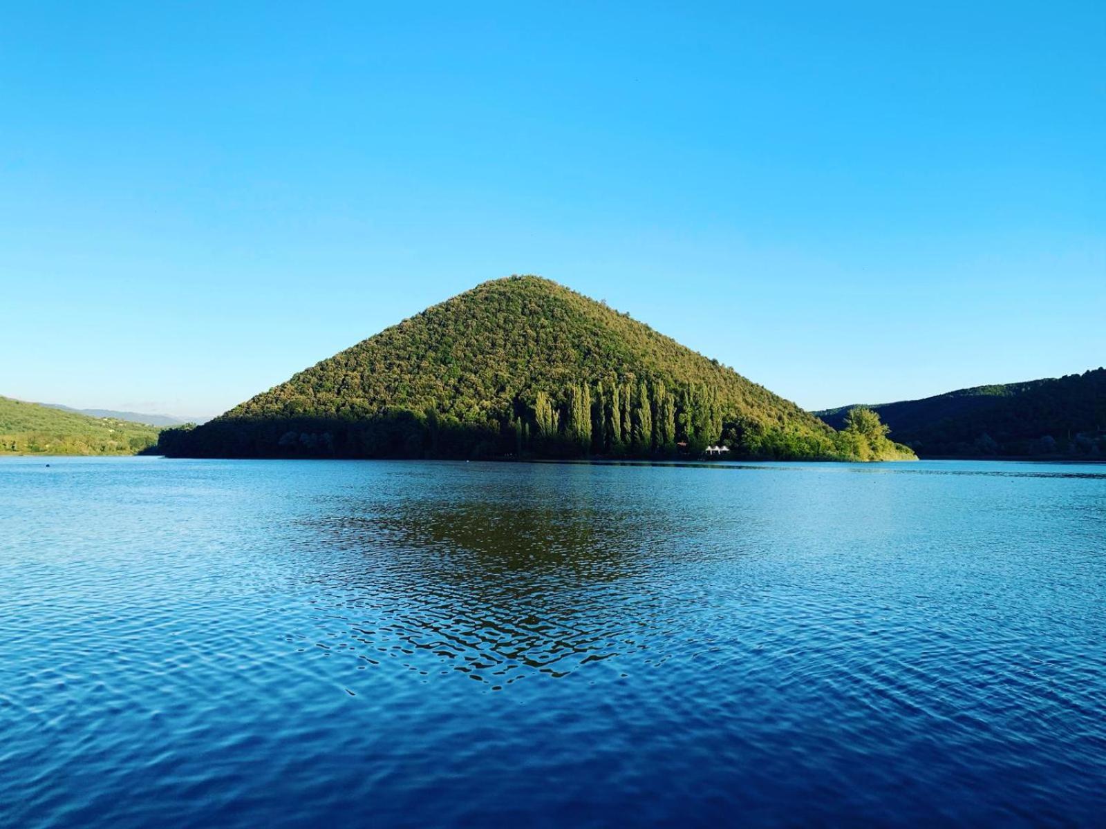 I Segreti Del Lago Пьедилуко Экстерьер фото